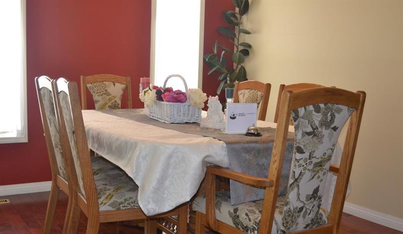 Brother Li Homestay Калгари Экстерьер фото